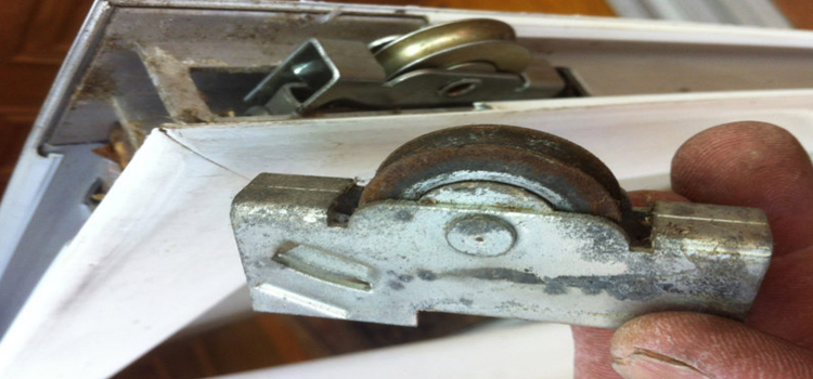 screen door roller repair in Dixon